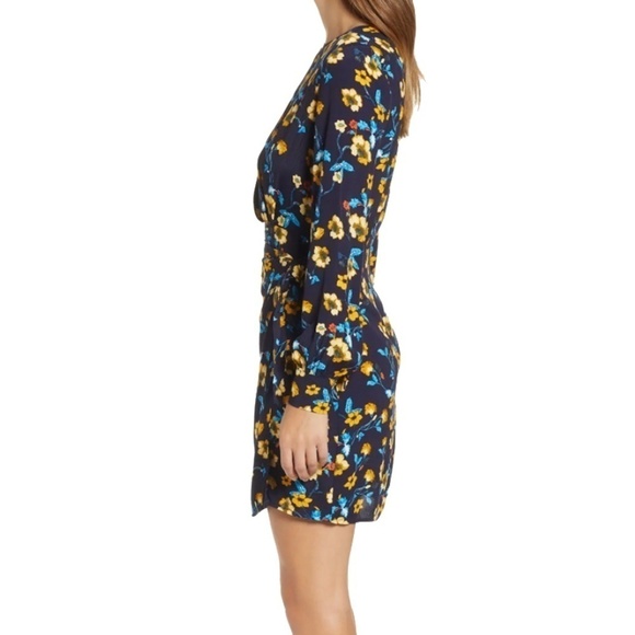 ASTR Nordstroms Vivid Floral Dress Asymmetrical Hemline Long Sleeve Versatile - Picture 7 of 16